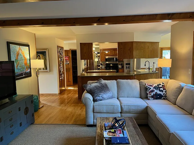 2395 Wynfield Ct — Photo 5
