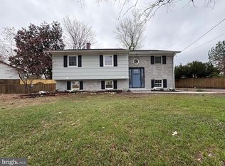 925 Longview Ave, Pasadena, MD