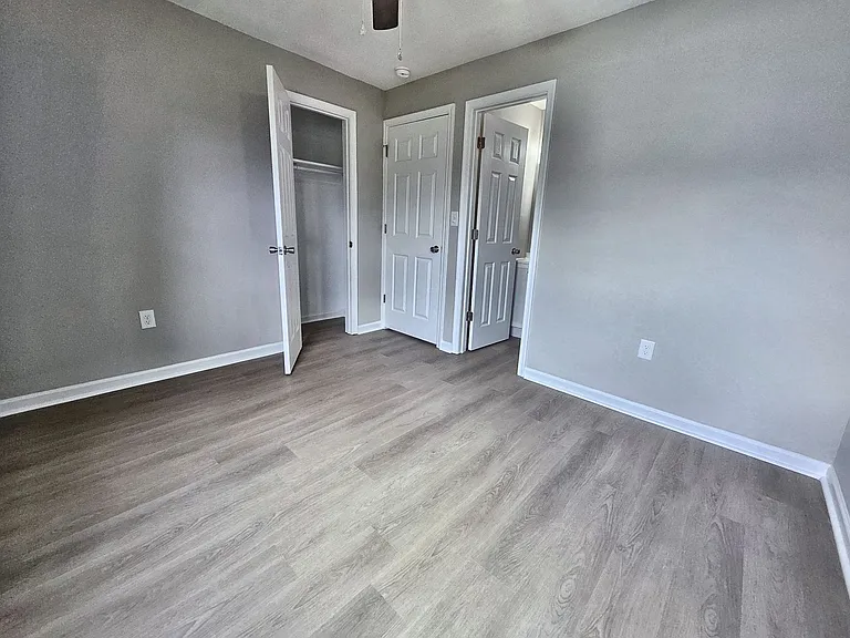 536 Leonard Rd — Photo 10