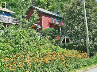 150 Grist Mill Ln, Keene, NY 12942