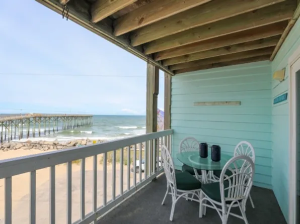 (undisclosed Address), Carolina Beach, NC 28428