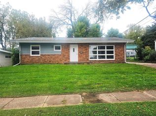 1915 11th Ave, Marion, IA 52302