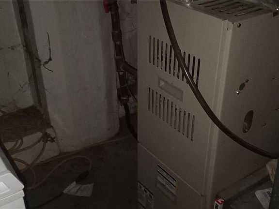 4th image of 5040 S Steffens Ave