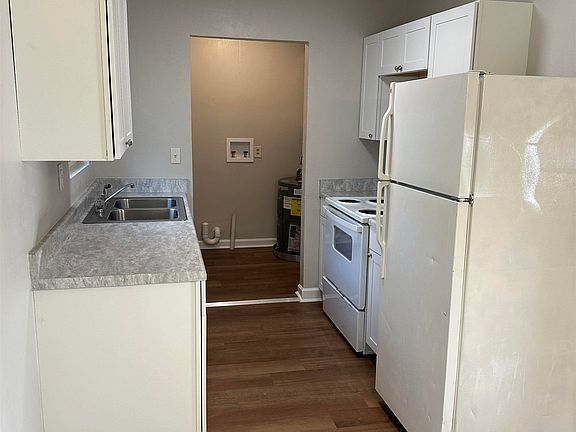 5th image of 5272 McNeill Blvd