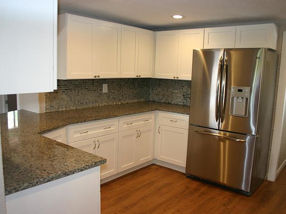 2nd image of 539 S 91st Pl