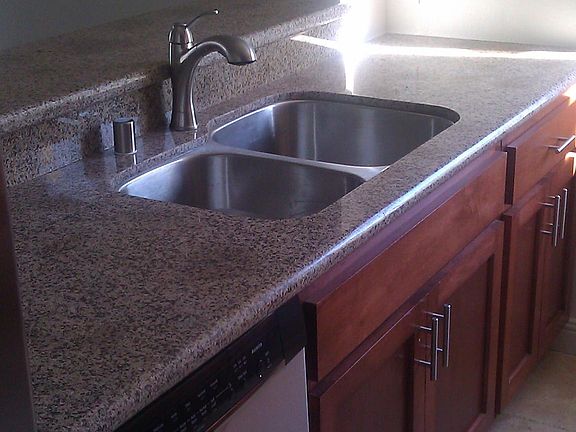 3rd image of 11414 Missouri Ave APT A