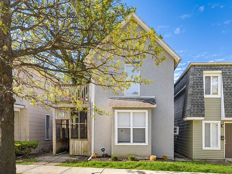 61 McMillen Ave — Photo 1