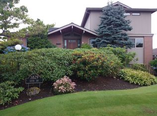 3829 55th Ave SW, Seattle, WA 98116