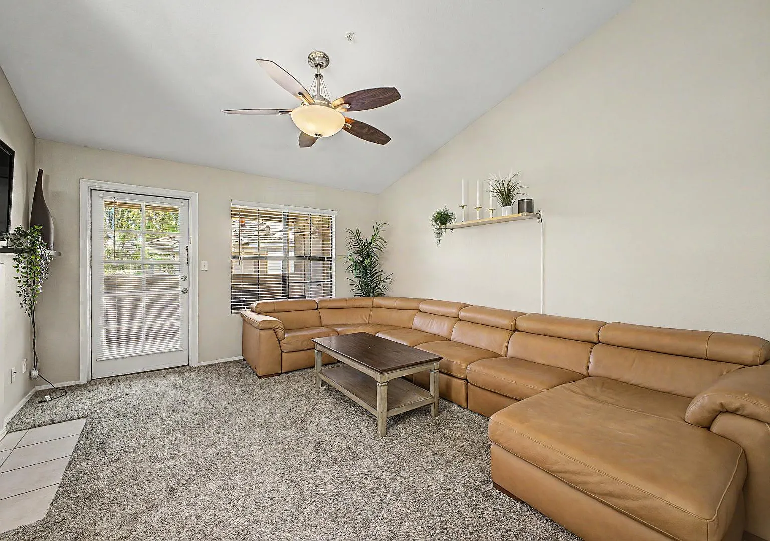 2 bed, 2.0 bath, 1258 sqft, $2,200 — Photo 4