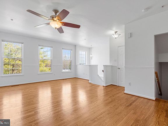 5th image of 7045 Water Oak Rd Unit 44