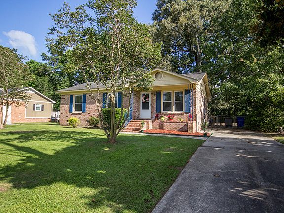 5th image of 3289 Stonehaven Dr