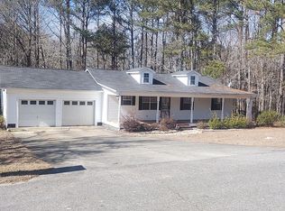 1990 Meadowwood Dr, Southside, AL 35907
