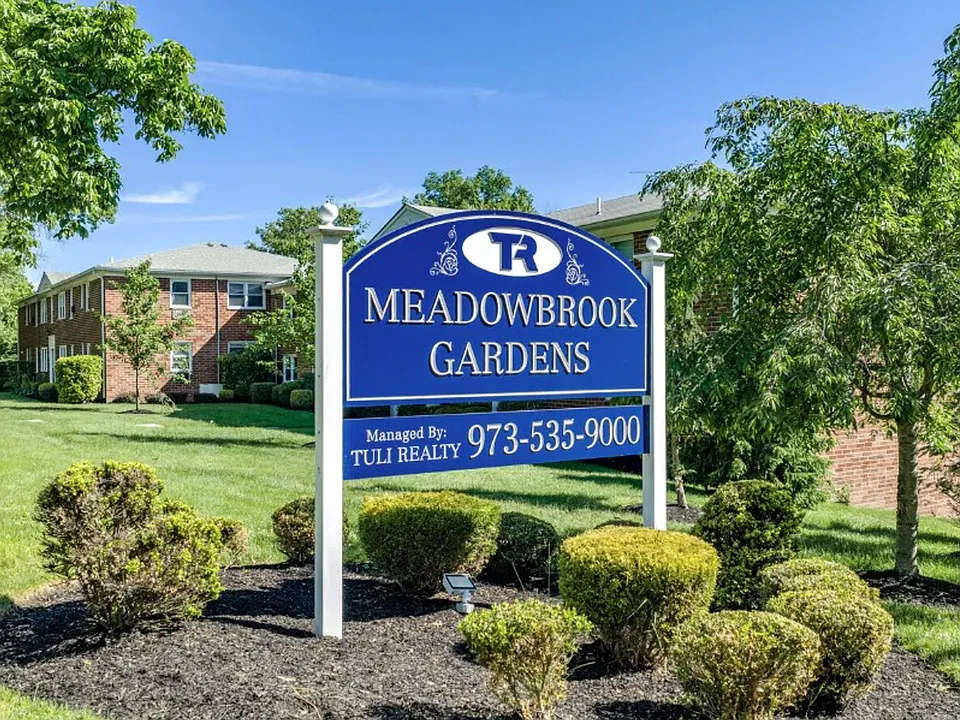 Meadowbrook Gardens