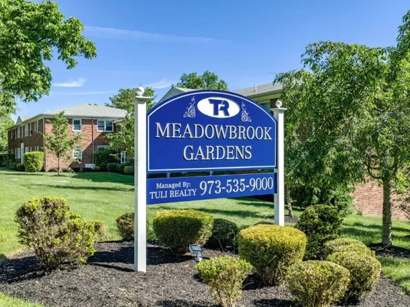 Meadowbrook Gardens