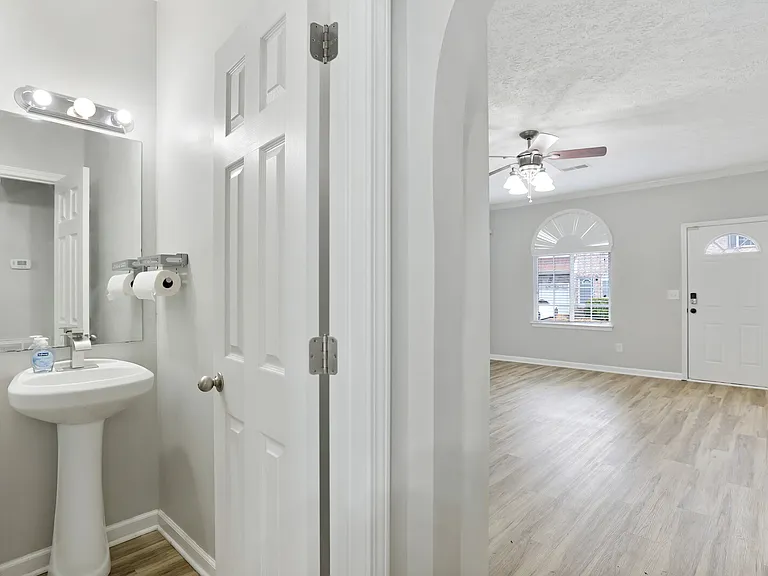 618 Spence Enclave Way — Photo 3