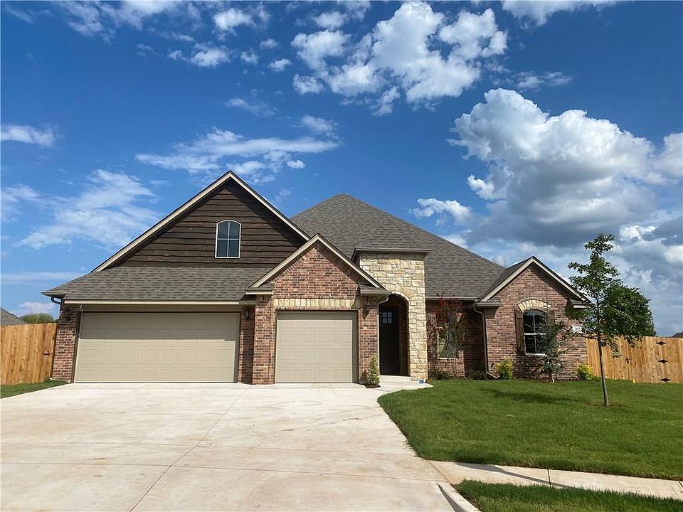 1st image of 302 Glade Ct
