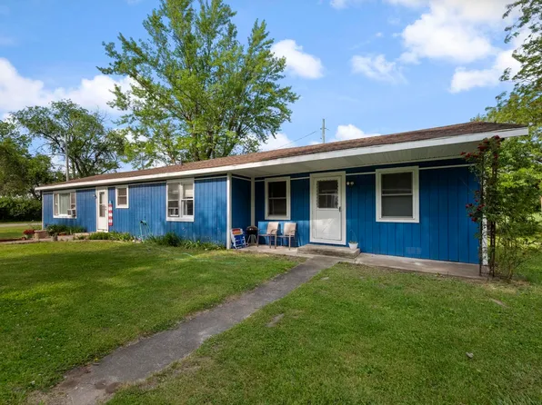 510 W West St, Medaryville, IN 47957