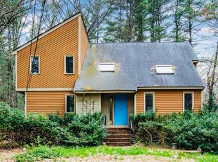 49 Granite St, Medfield, MA 02052