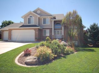 5517 S 175 E, Washington Terrace, UT 84405