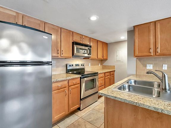 3rd image of 200 E Southern Ave Unit 202