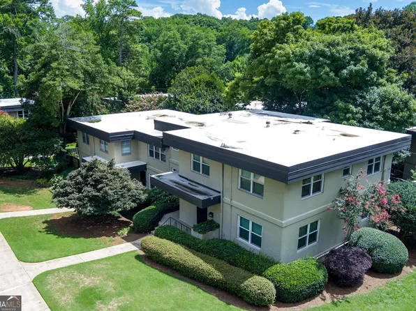 301 Lakemoore Dr NE APT B, Atlanta, GA 30342