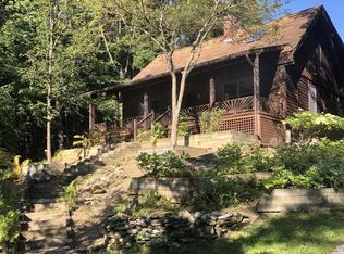 30 Lake Pleasant Dr, Staatsburg, NY 12580