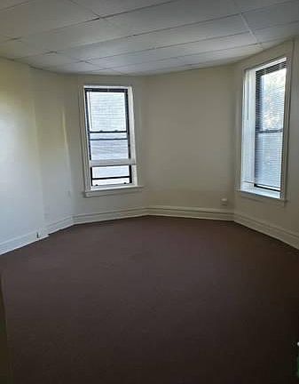 2nd image of 6527 S Kimbark Ave
