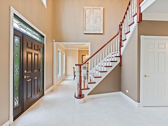 5th image of 25752 W Equestrian Ln