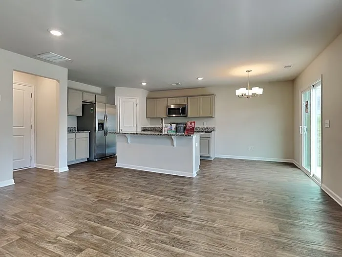 331 Crooked Pine Ct — Photo 7