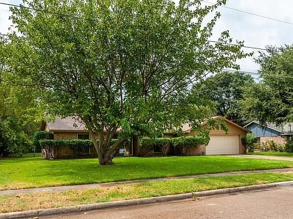 3rd image of 2327 Scammel Dr
