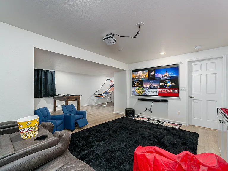 132 Skyview Ct — Photo 13