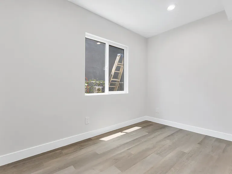 1234A W 89th St #A — Photo 15
