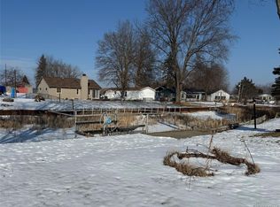 336 Twin Lake Rd, Beaverton, MI 48612