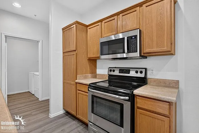 2 bed, 2.0 bath, 1145 sqft, $1,450 — Photo 3