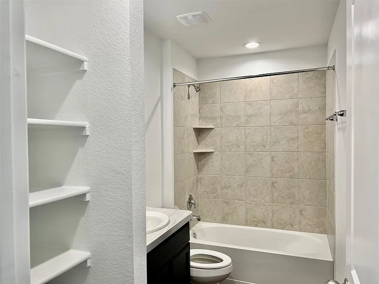 5130 Cherry Tallow Trl — Photo 26