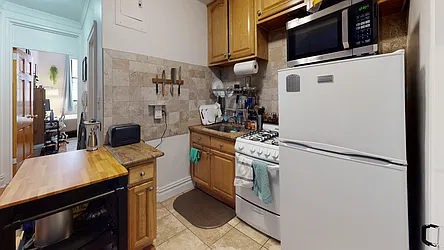 Rented by Bond New York