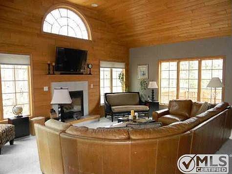 3rd image of 1506 Brookside Dr