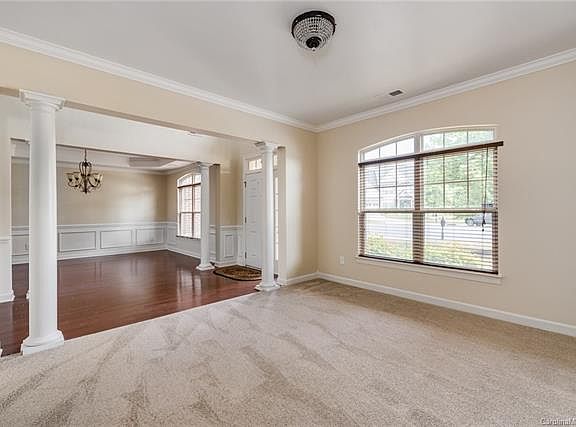 4th image of 10315 Provand Ct