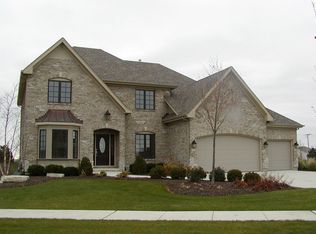 5308 Bamboo Ln, Naperville, IL 60564