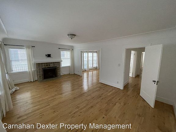 5th image of 1941 N Vermont Ave #9902897