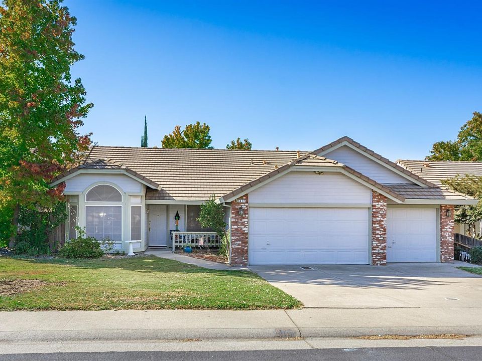 1st image of 6412 Emerald Dr