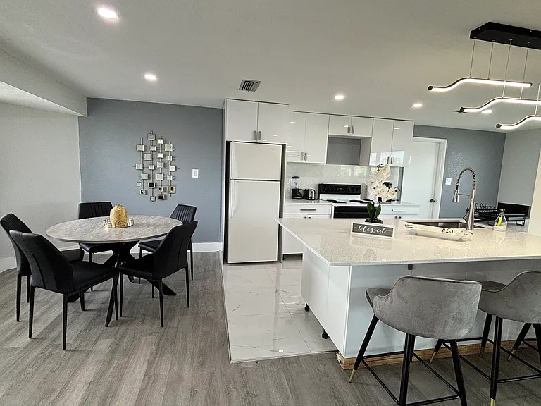 21088 Higgs Dr — Photo 2