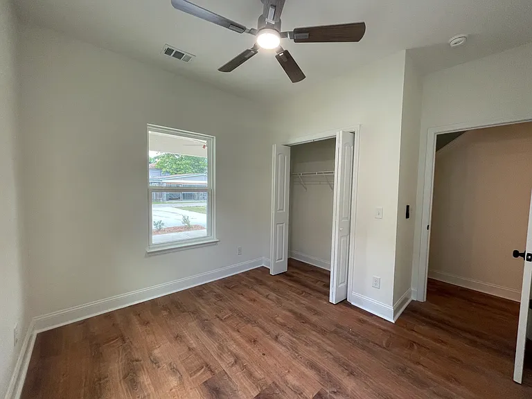 1324 New Castle St — Photo 8