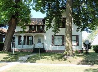 300 4th St, Manistee, MI 49660