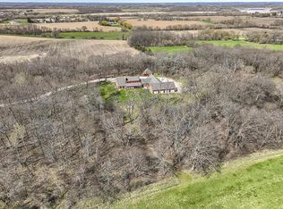 N7370 Hamms Rd, Burlington, WI 53105
