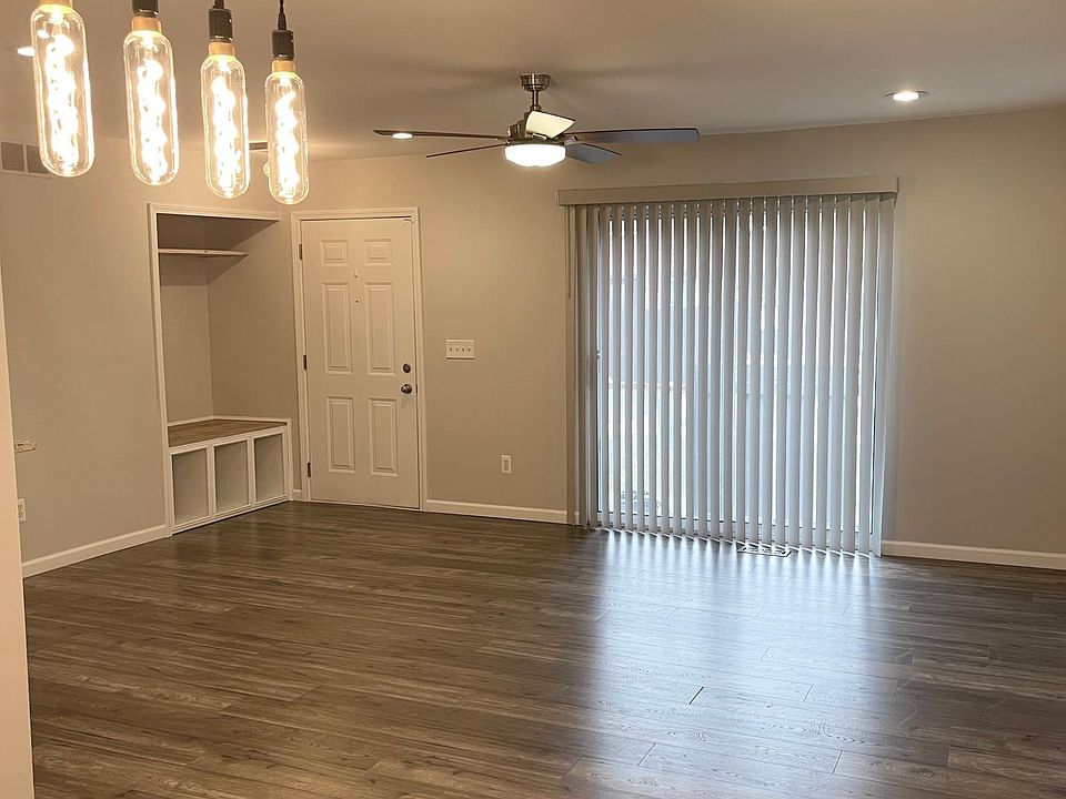 1st image of 35312 Bristlecone Dr