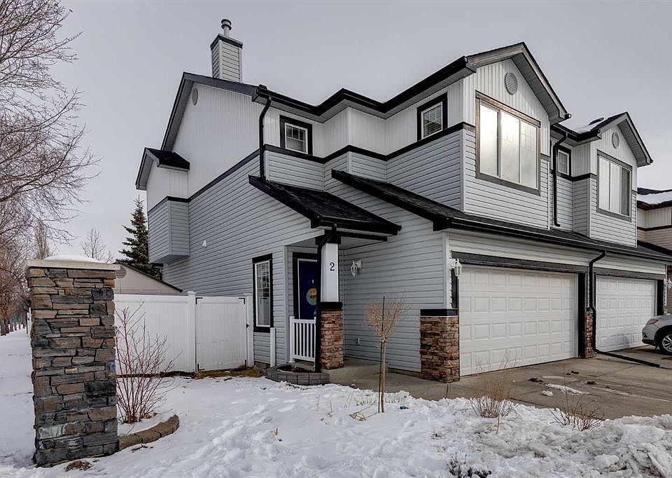 1st image of 2 Everridge Vlg SW