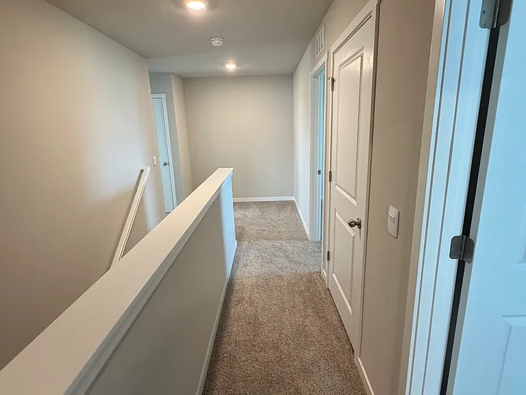 17021 Persimmon Ln — Photo 26
