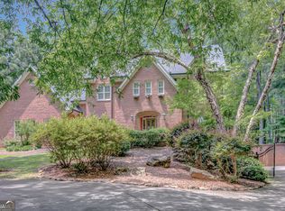 305 Sherwood Rd, Fayetteville, GA 30215