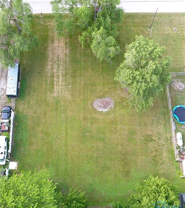 2nd image of 3045 Latcha Rd
